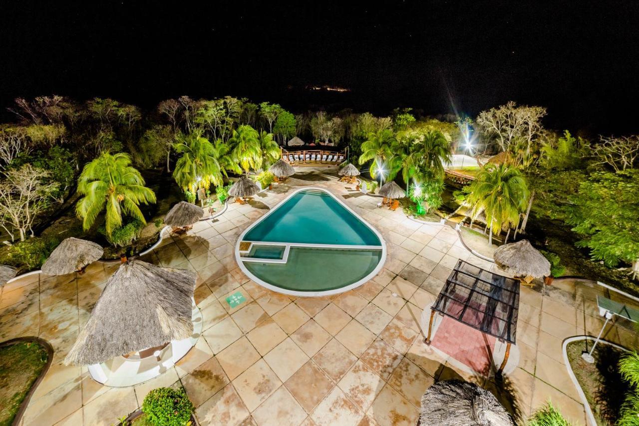 Uxmal Resort Maya Exteriér fotografie